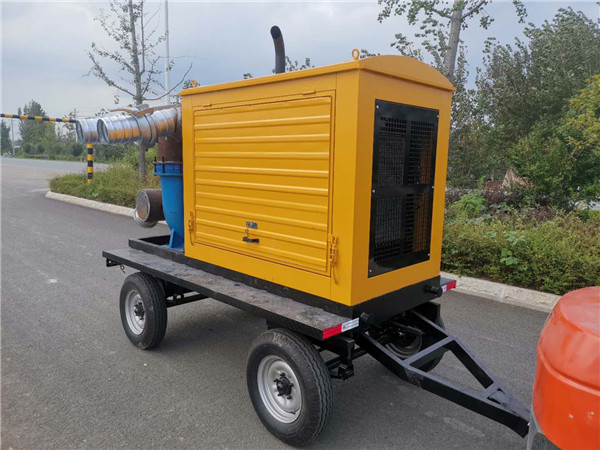 大流量抗洪节能拖挂式防洪抢险泵车参数（300方-1300立方/小时）