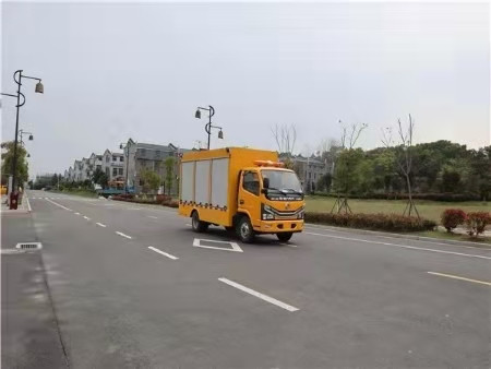 东风小多利卡应急救险车（1000立方/小时）